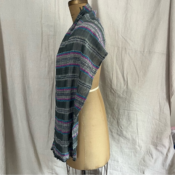 Striped Rectangular Textured Scarf - Picture 4 of 8